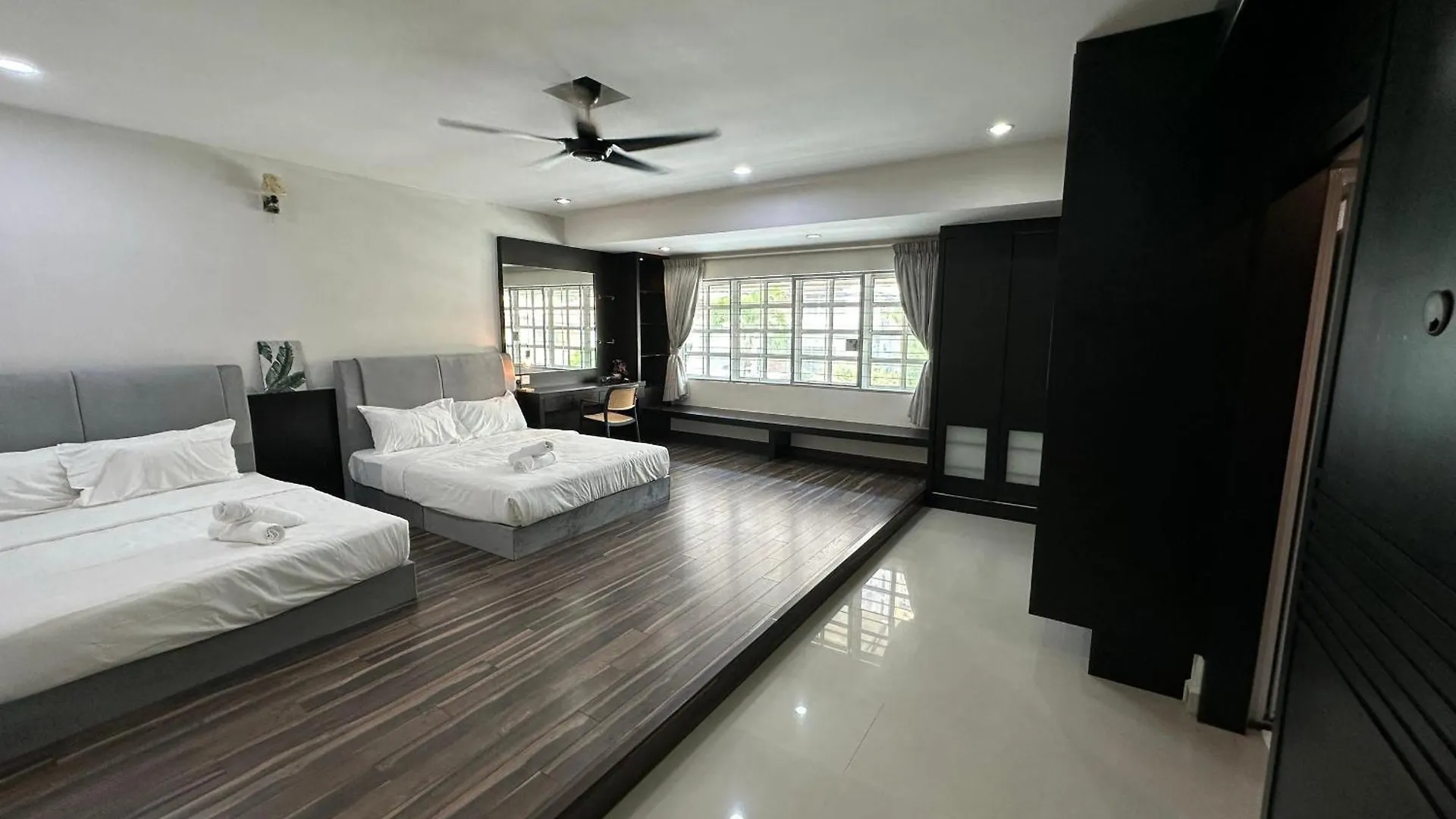 Holiday home Landed House Gelugor 5Room 3Bath Malaysia