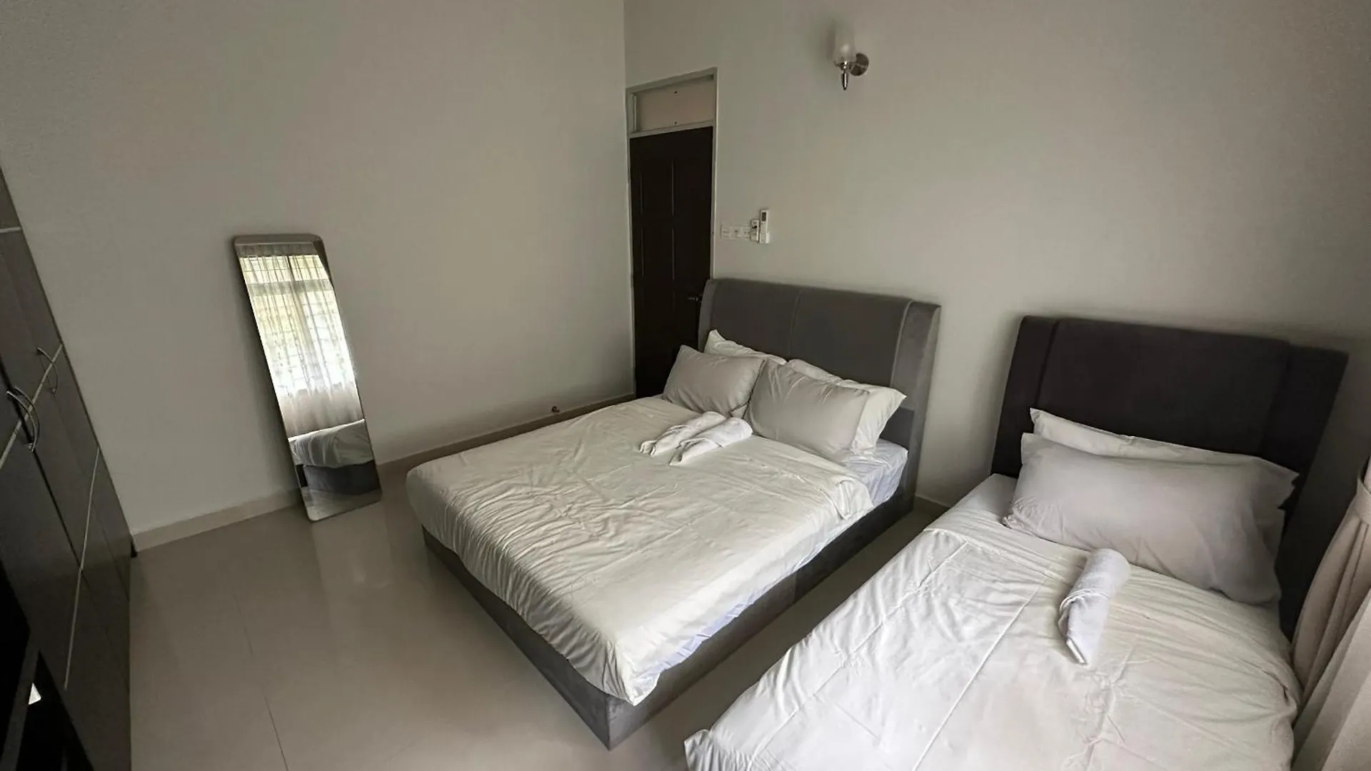 Landed House Gelugor 5Room 3Bath Malaysia
