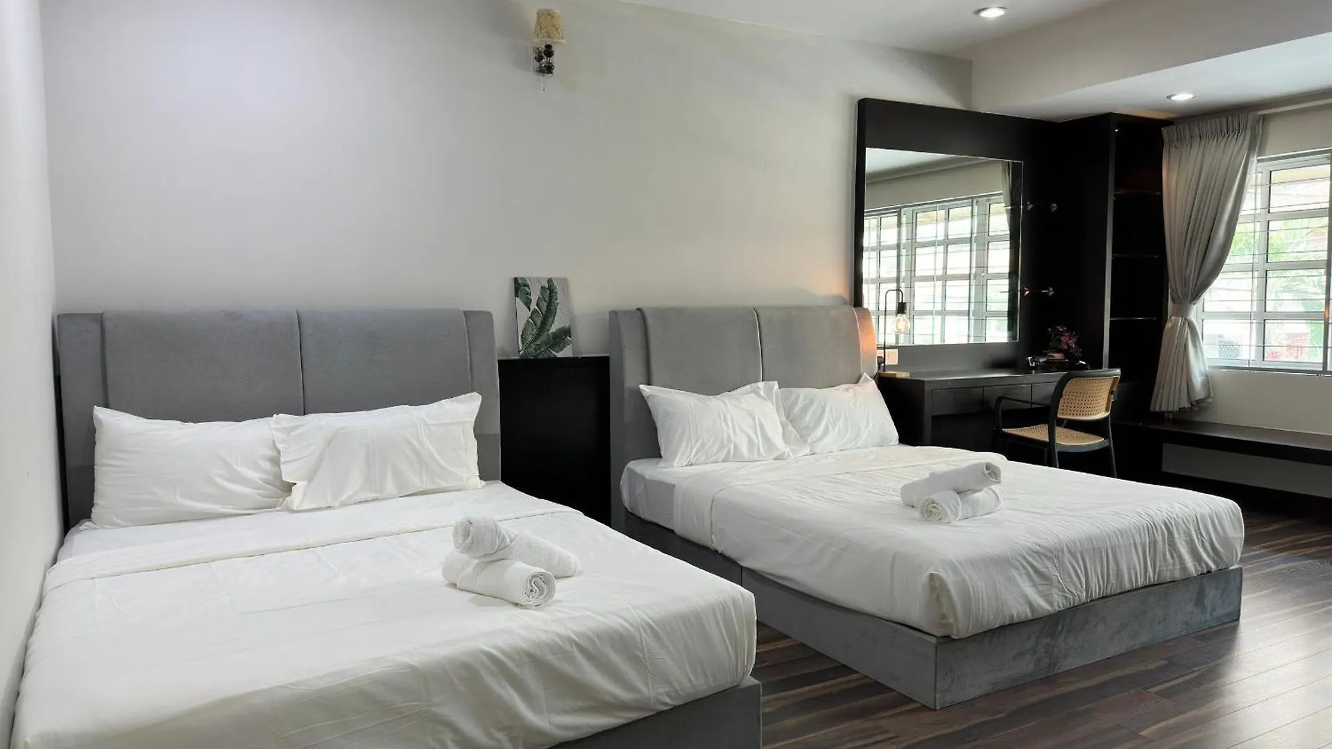 Landed House Gelugor 5Room 3Bath Holiday home