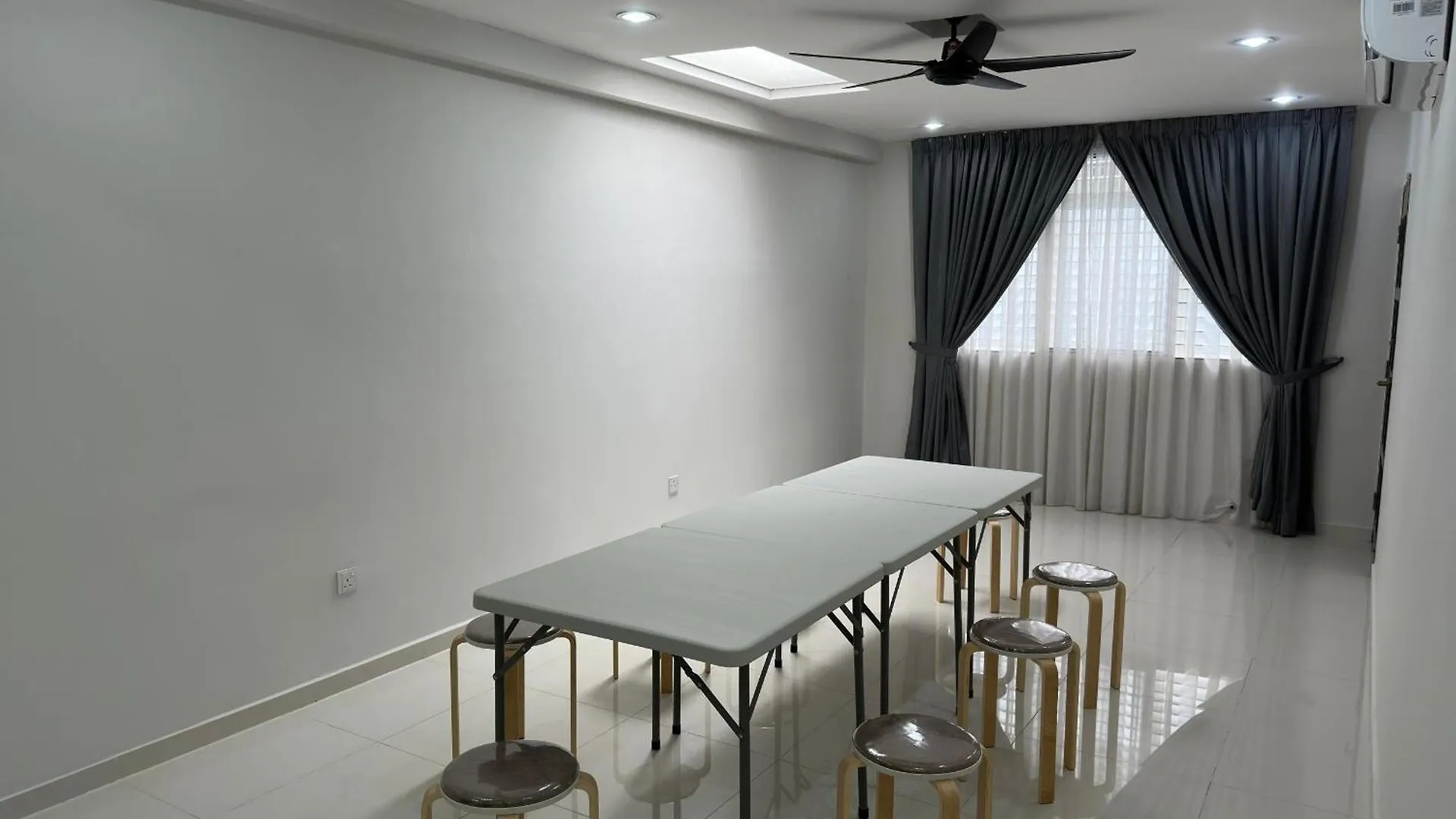 Holiday home Landed House Gelugor 5Room 3Bath